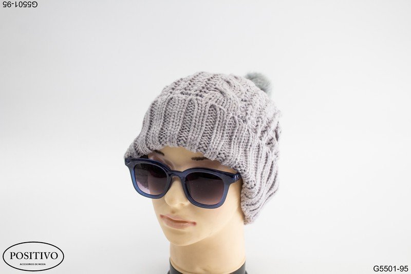 Gorro lana con pom pom G5501