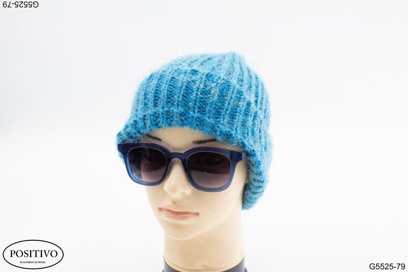 Gorro lana liso celeste G5525