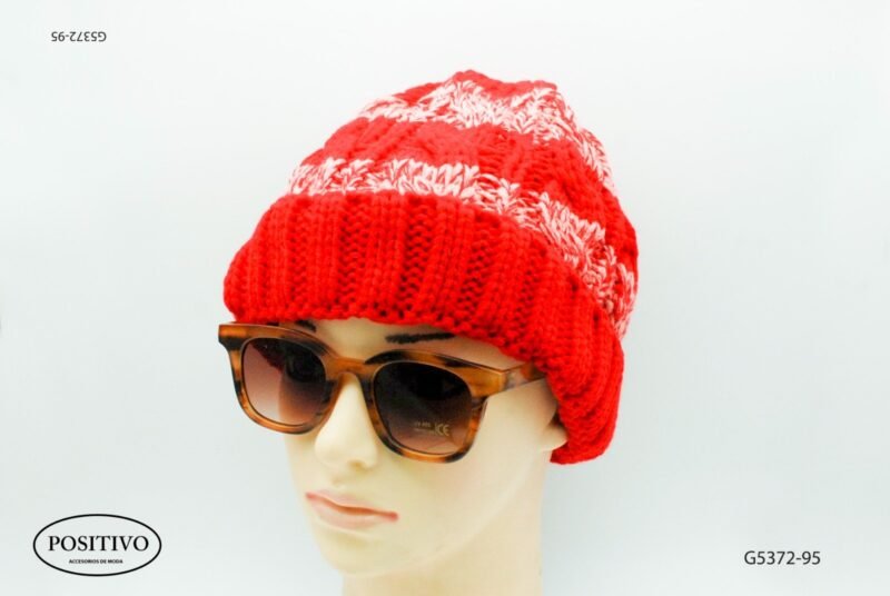 Gorro tejido con rayas G5372