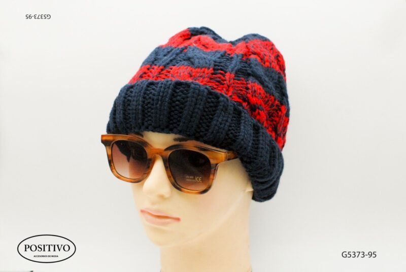 Gorro tejido con rayas G5373