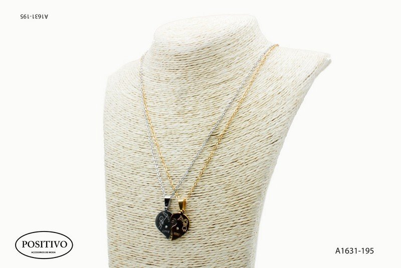 Conjunto acero quirúrgico con dijes corazón A1631
