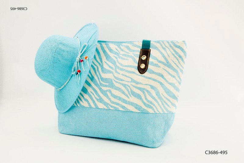 Bolso con Capelina haciendo juego C3686