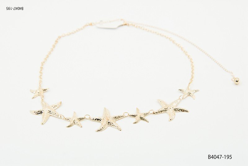 Pulsera con dijes B4047