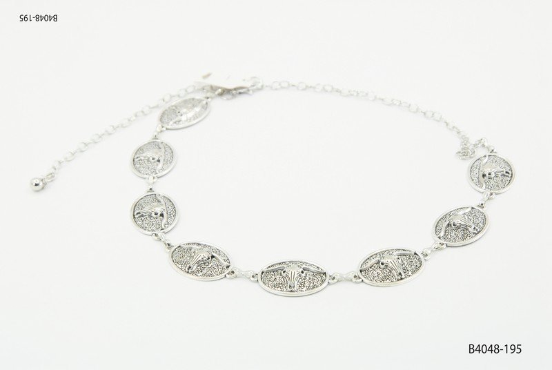 Pulsera con dijes B4048