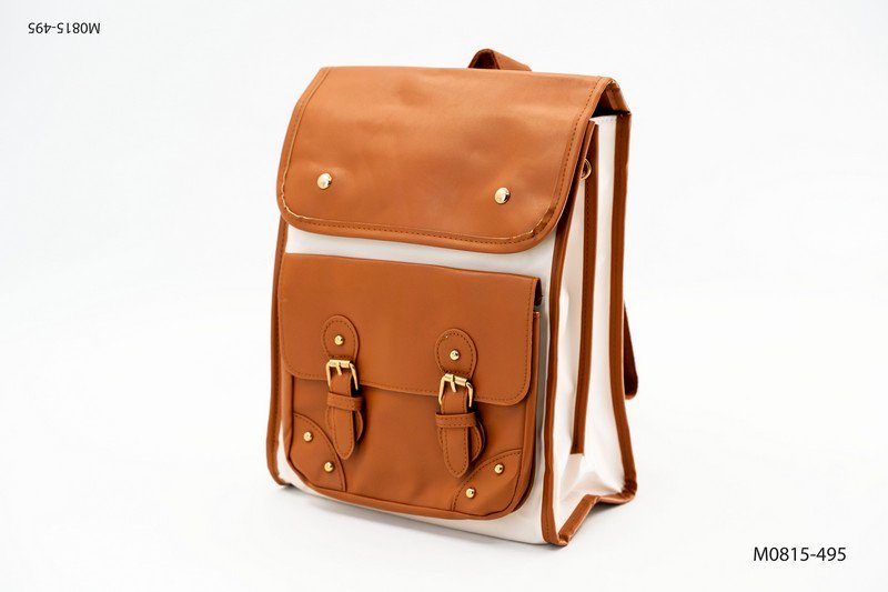 Mochila combinada con diseño estructurado M0815