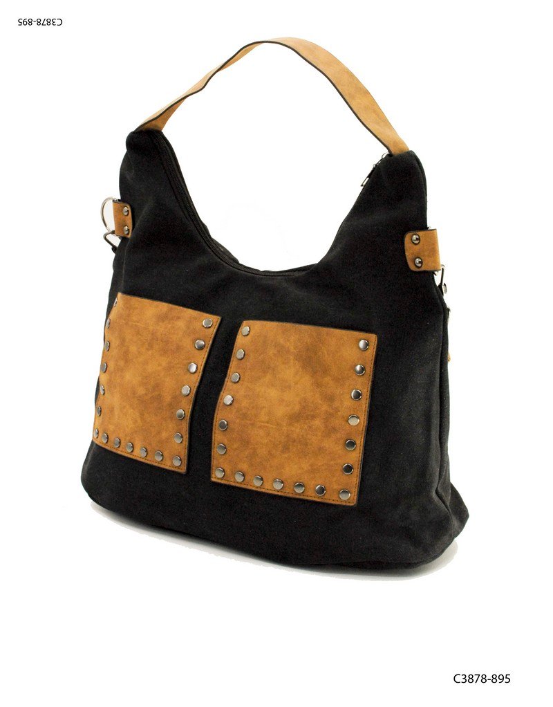 Cartera bolsillos con tachas asa y correa C3878