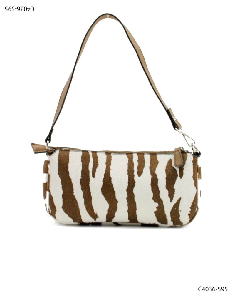 Cartera con estampado animal print en blanco y negro C4036