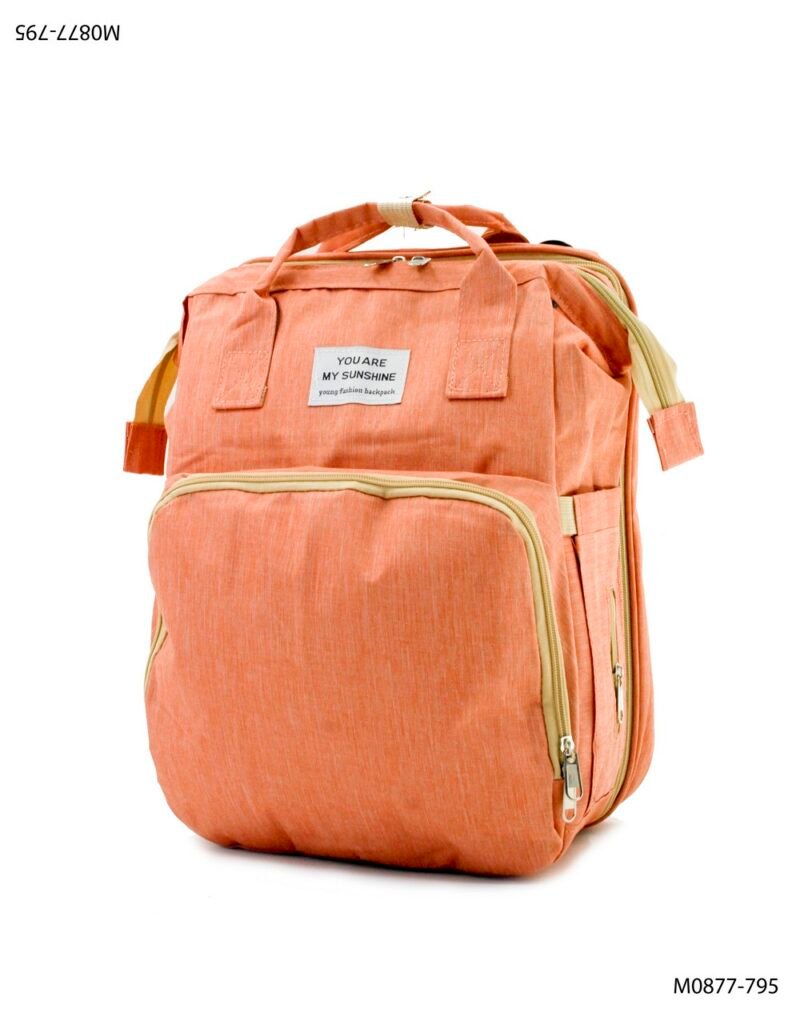 Mochila con bolsillo frontal, diseño moderno M0877