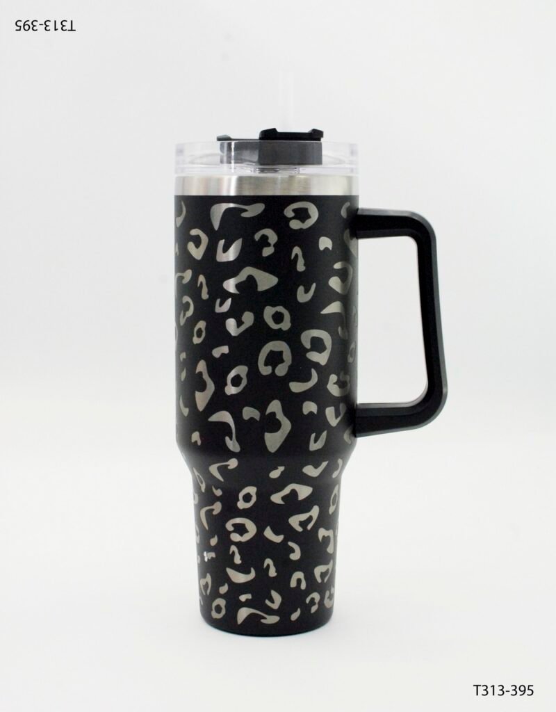 Vaso térmico alto con asa con un diseño llamativo T313