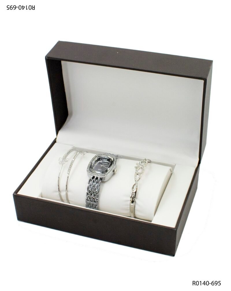 Set de Reloj + Pulseras Plateadas R0140