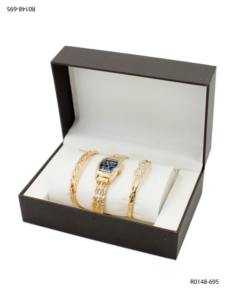 Set de Reloj + Pulseras Doradas R0148