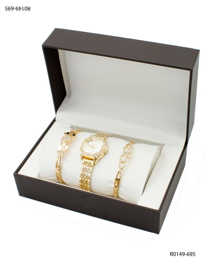 Set de Reloj + Pulseras Doradas R0149