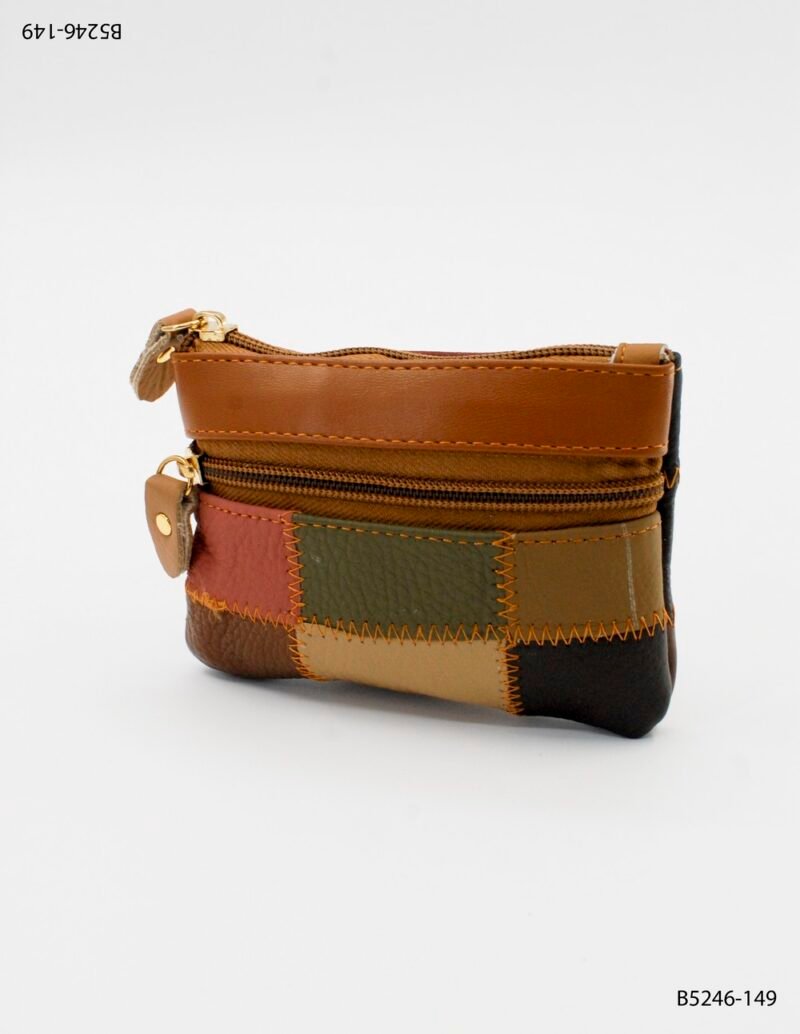 Monedero de retazos B5246