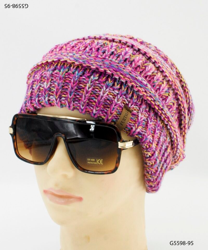 Gorro tejido con textura acanalada G5598
