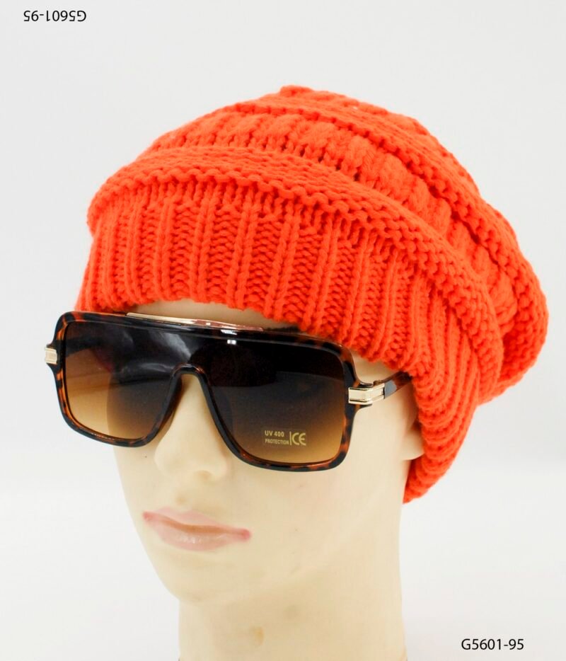 Gorro tejido con textura acanalada G5601