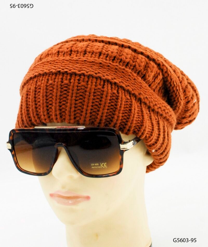 Gorro tejido con textura acanalada G5603