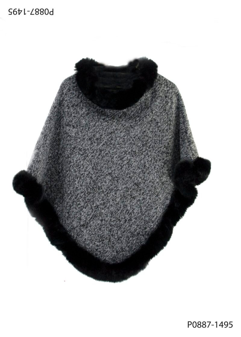 Poncho gris con ribetes de piel negra P0887