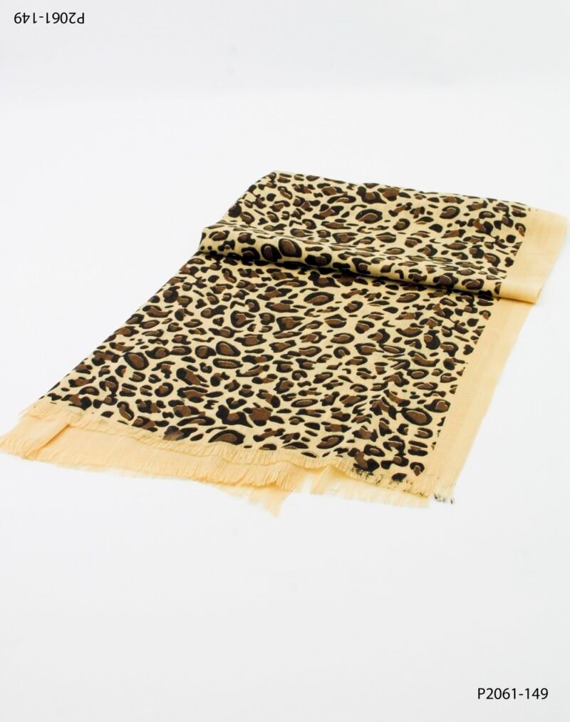 Pashmina con estampado animal print estilo leopardo P2061