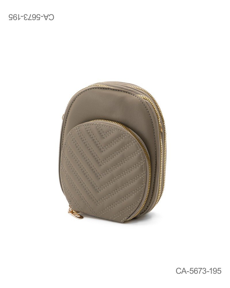 Mini Bandolera Compacta “Chevron Fresh” – Ecocuero Gris, Doble Compartimento y Costuras en Relieve CA5673