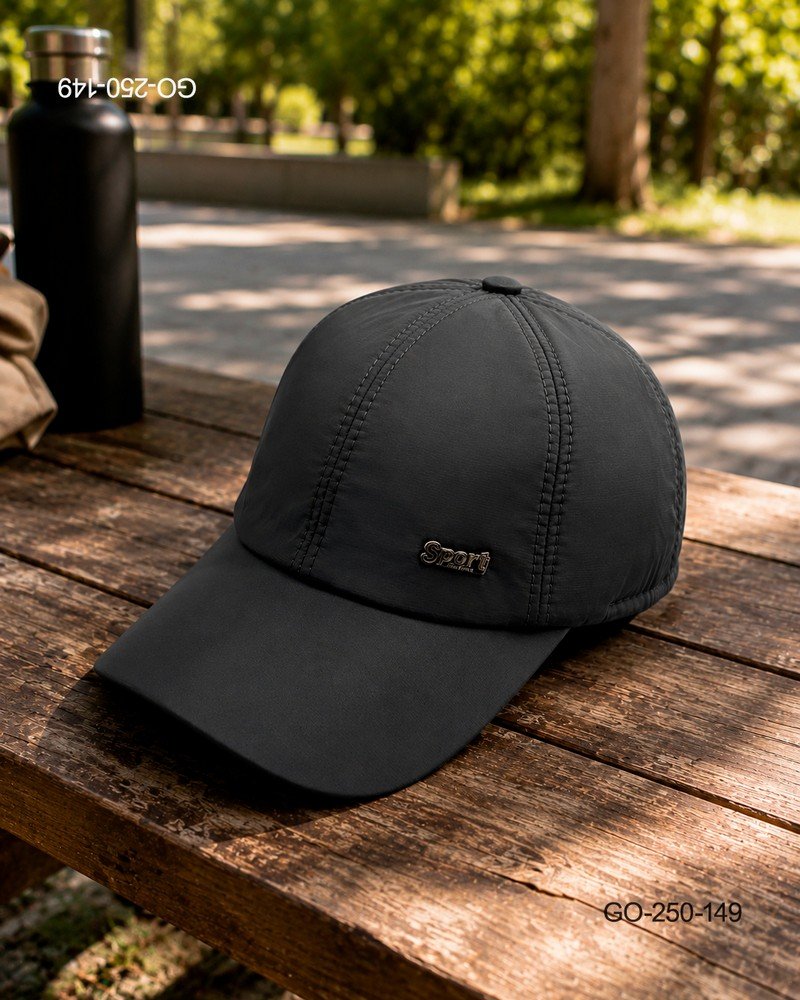 Gorra Deportiva - Acabado Mate Resistente - Color Gris Grafito GO252