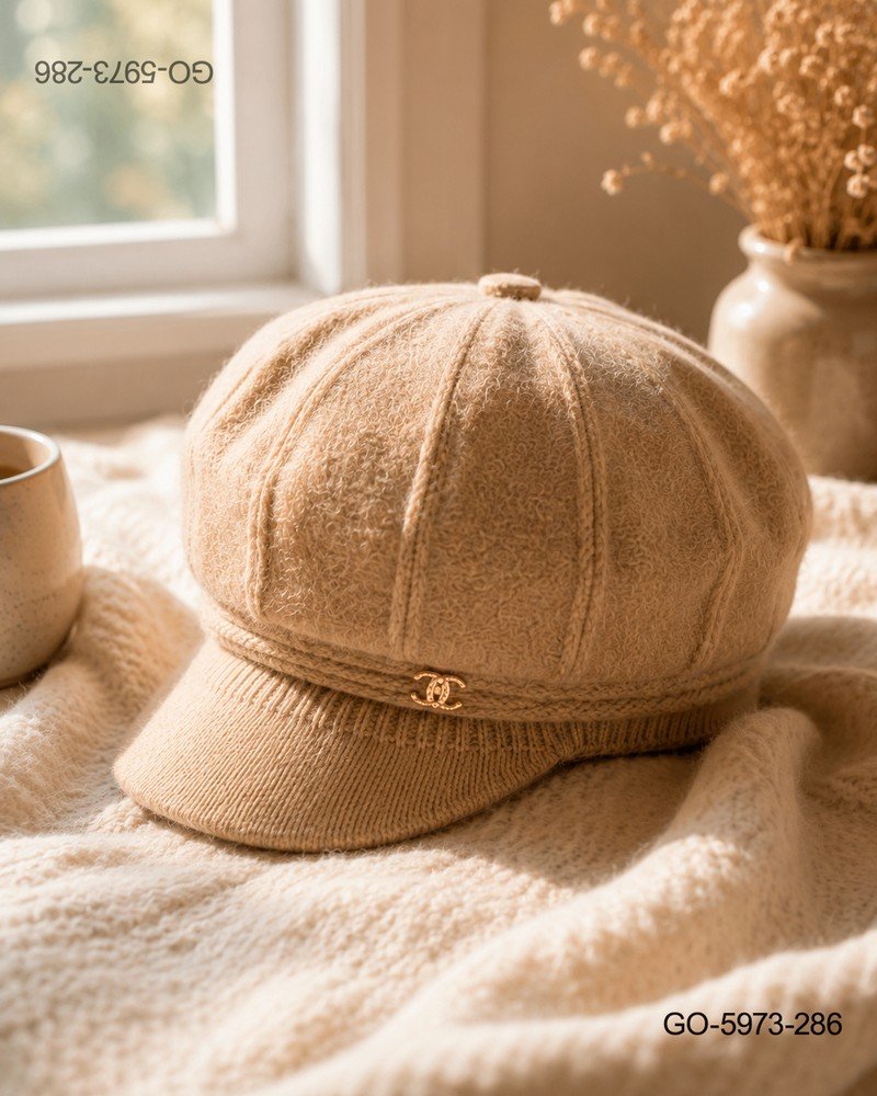 Gorra Estilo Parisino (Gavroche) en Tejido de Punto Suave - Color Beige Claro GO5973