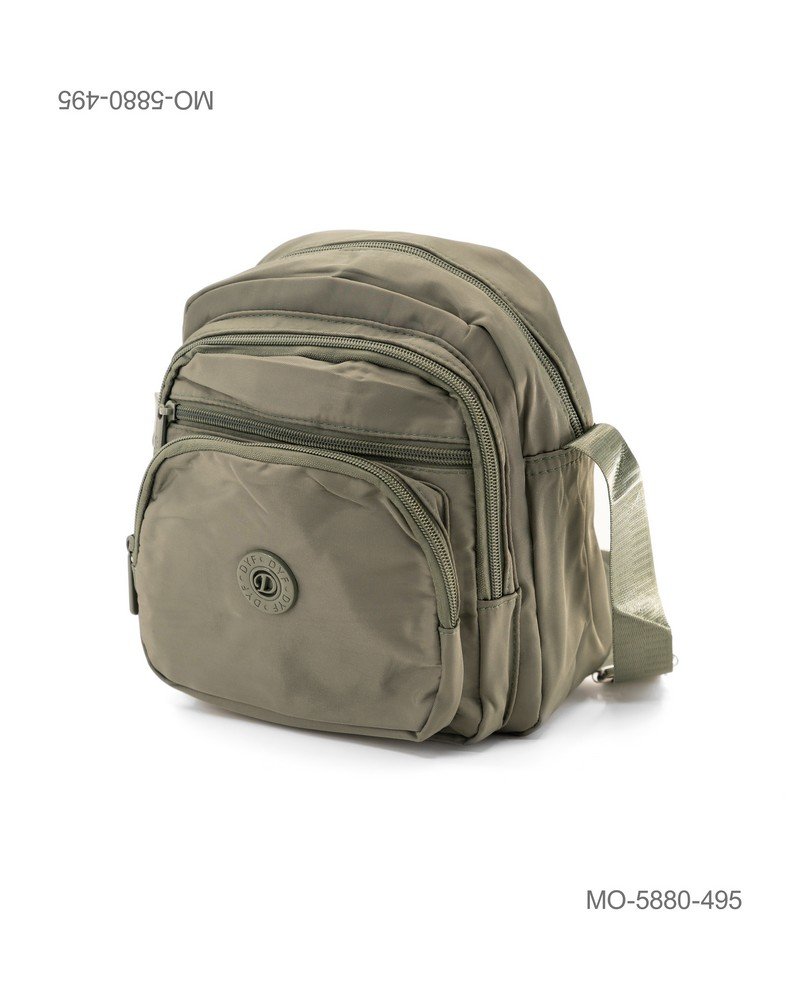 Mochila Pequeña Casual Color Verde Oliva - Estilo Urbano MO5880