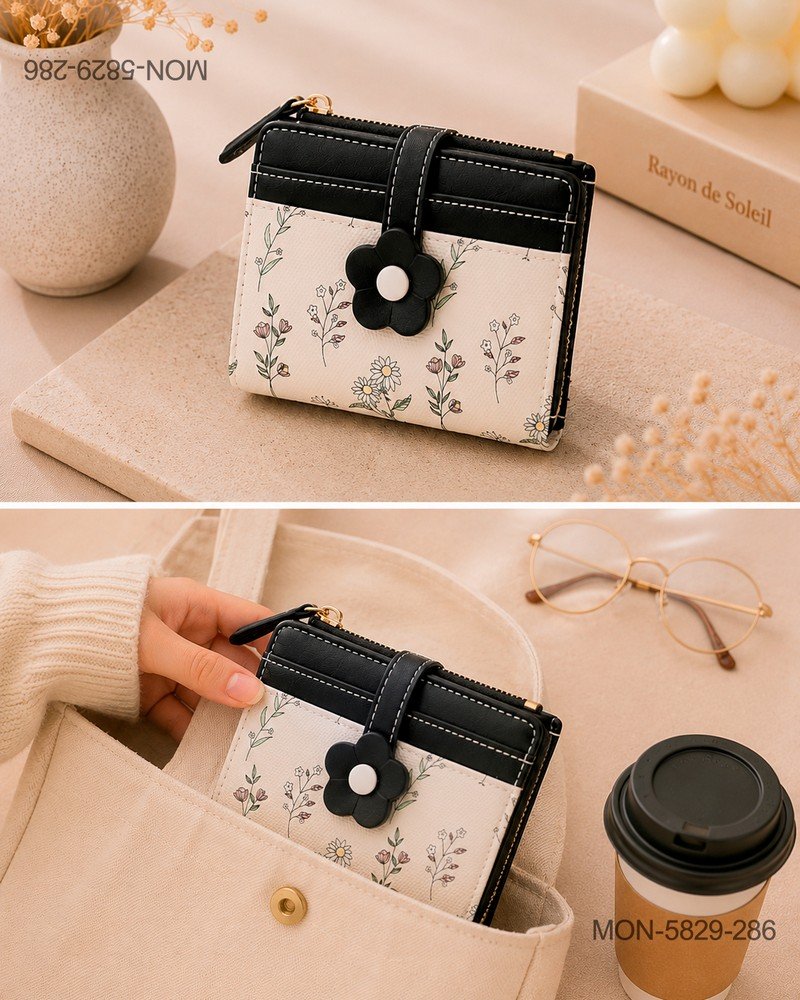 Billetera Corta Bifold "Cottagecore" con Estampado Botánico y Broche de Flor MON5829