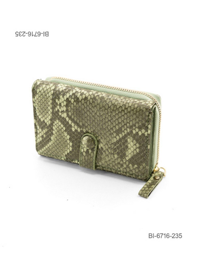 Billetera compacta de cuerina con diseño símil serpiente y cierre (color verde) BI6716