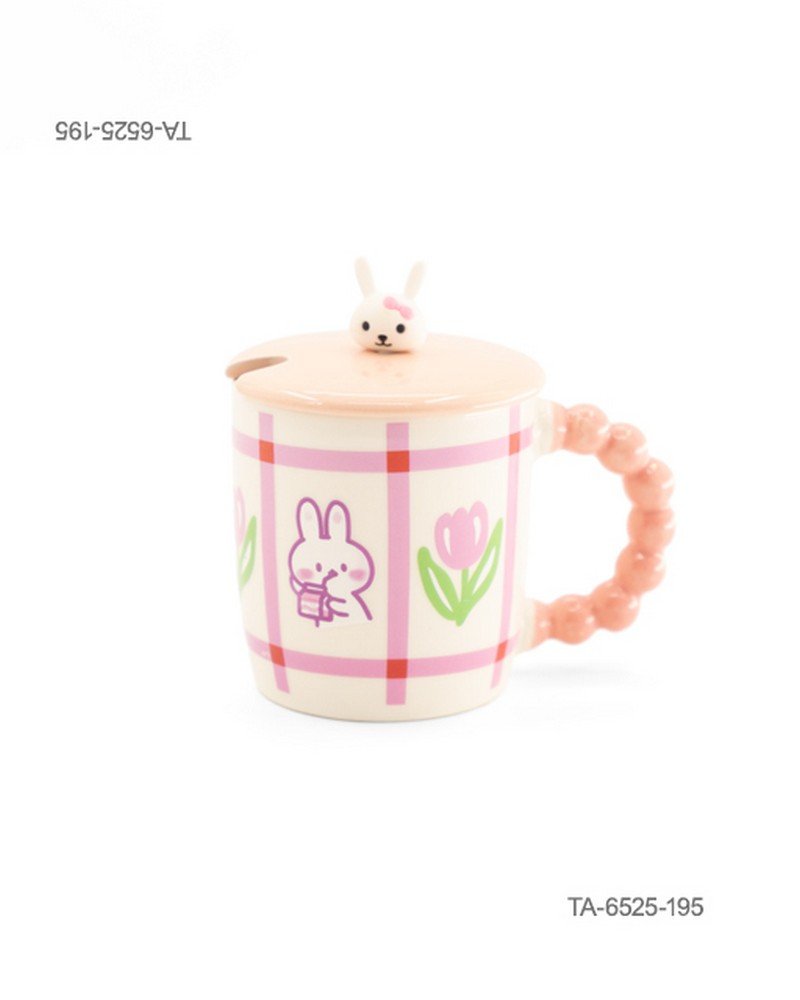Taza o jarra de cerámica para té o café con diseño a cuadros rosa y blanco, un conejito bebiendo y tulipanes, mango con relieve de esferas, tapa a juego con figura decorativa de conejito y cuchara TA6525