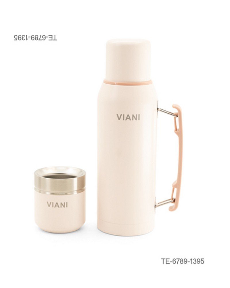 Set de termo metálico con asa lateral, la inscripción "VIANI" y mate a juego con borde de acero y la misma inscripción TE6789