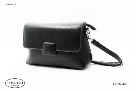 Cartera con tapa y correa C2786