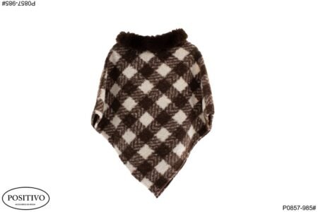 Poncho con bordes en piel P0857
